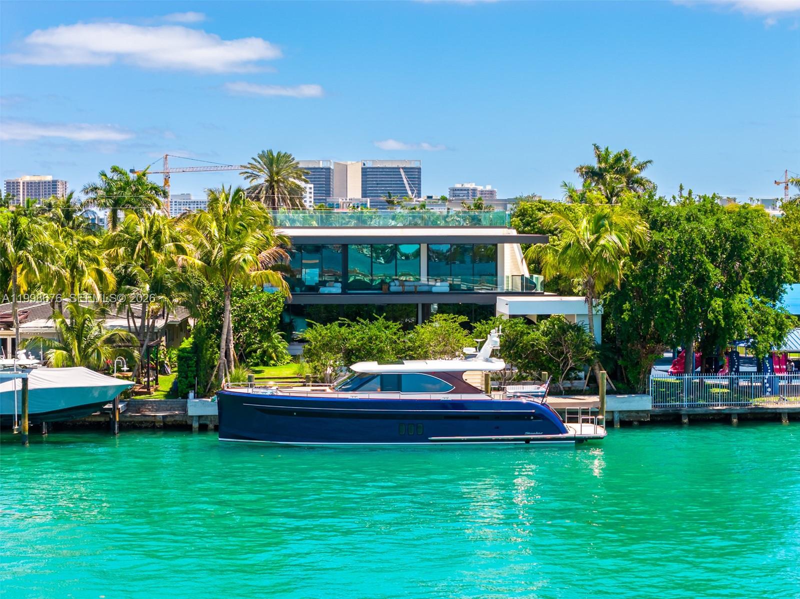 BAY HARBOR ISLAND - Residential