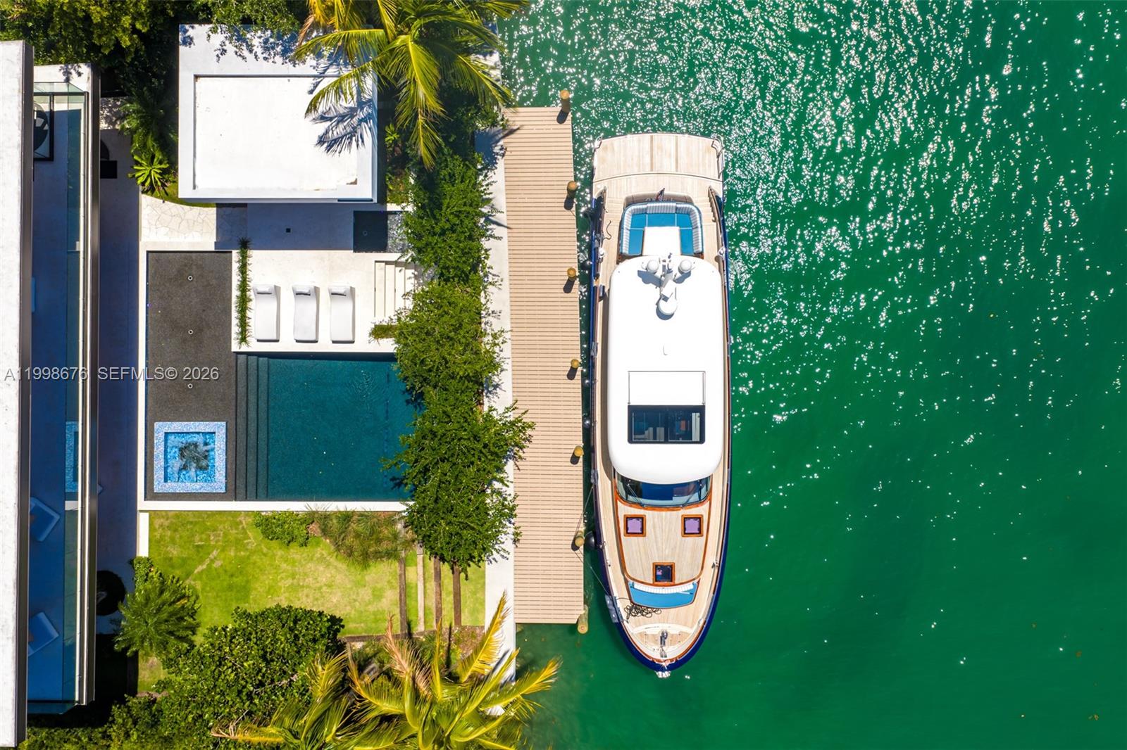 BAY HARBOR ISLAND - Residential