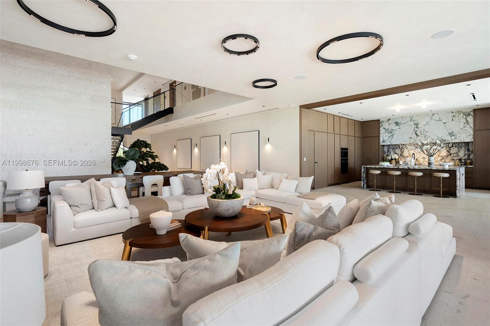 BAY HARBOR ISLAND - Residential