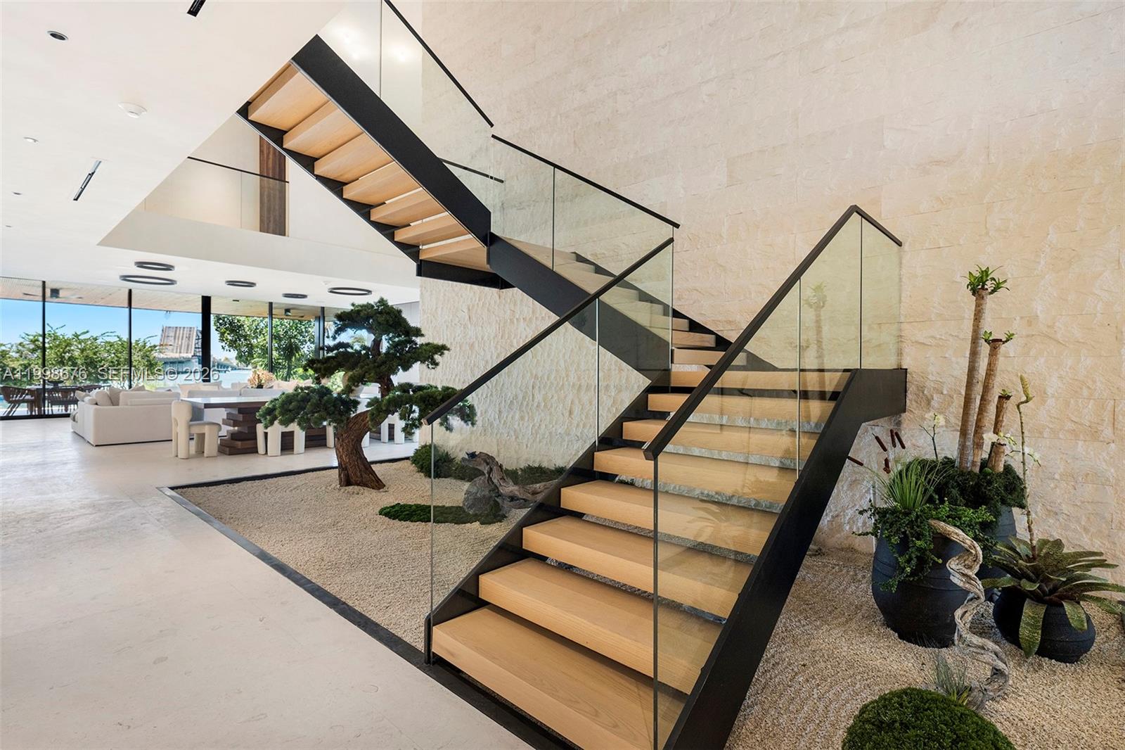 BAY HARBOR ISLAND - Residential