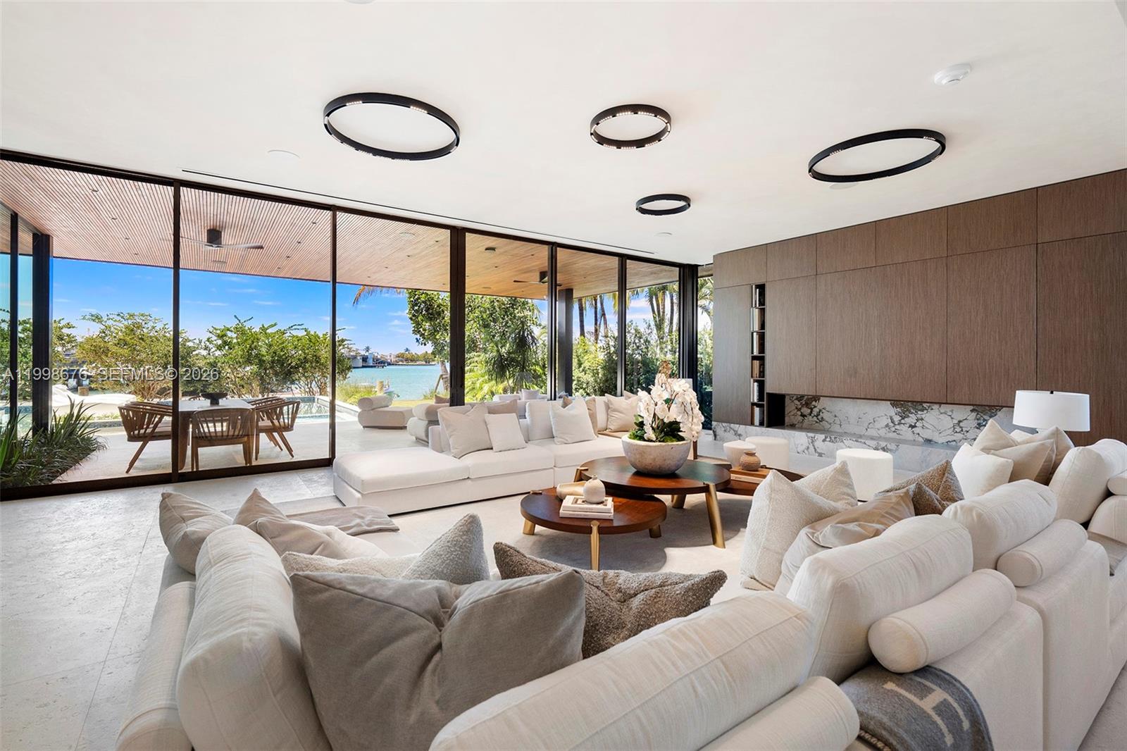 BAY HARBOR ISLAND - Residential