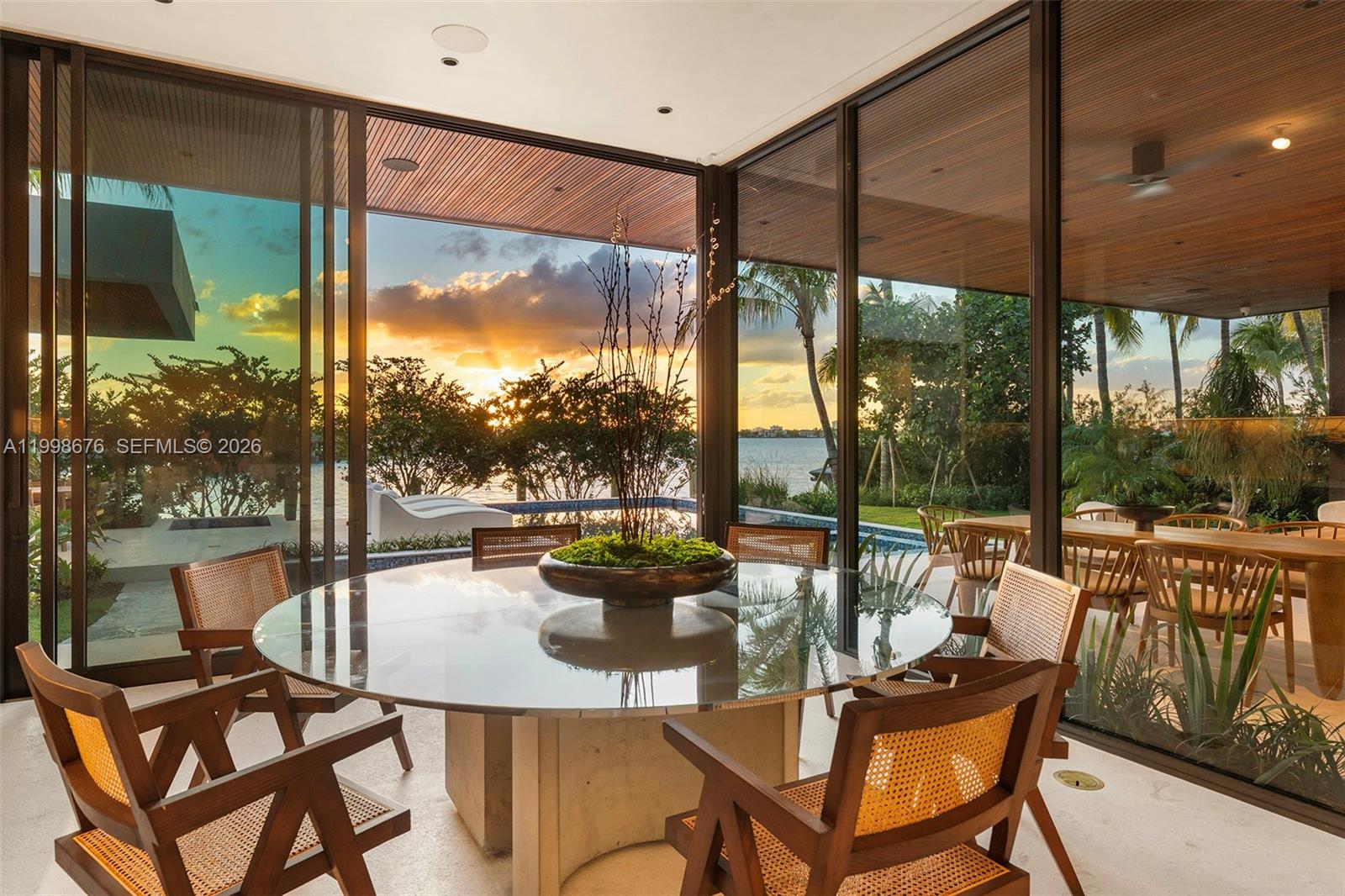 BAY HARBOR ISLAND - Residential