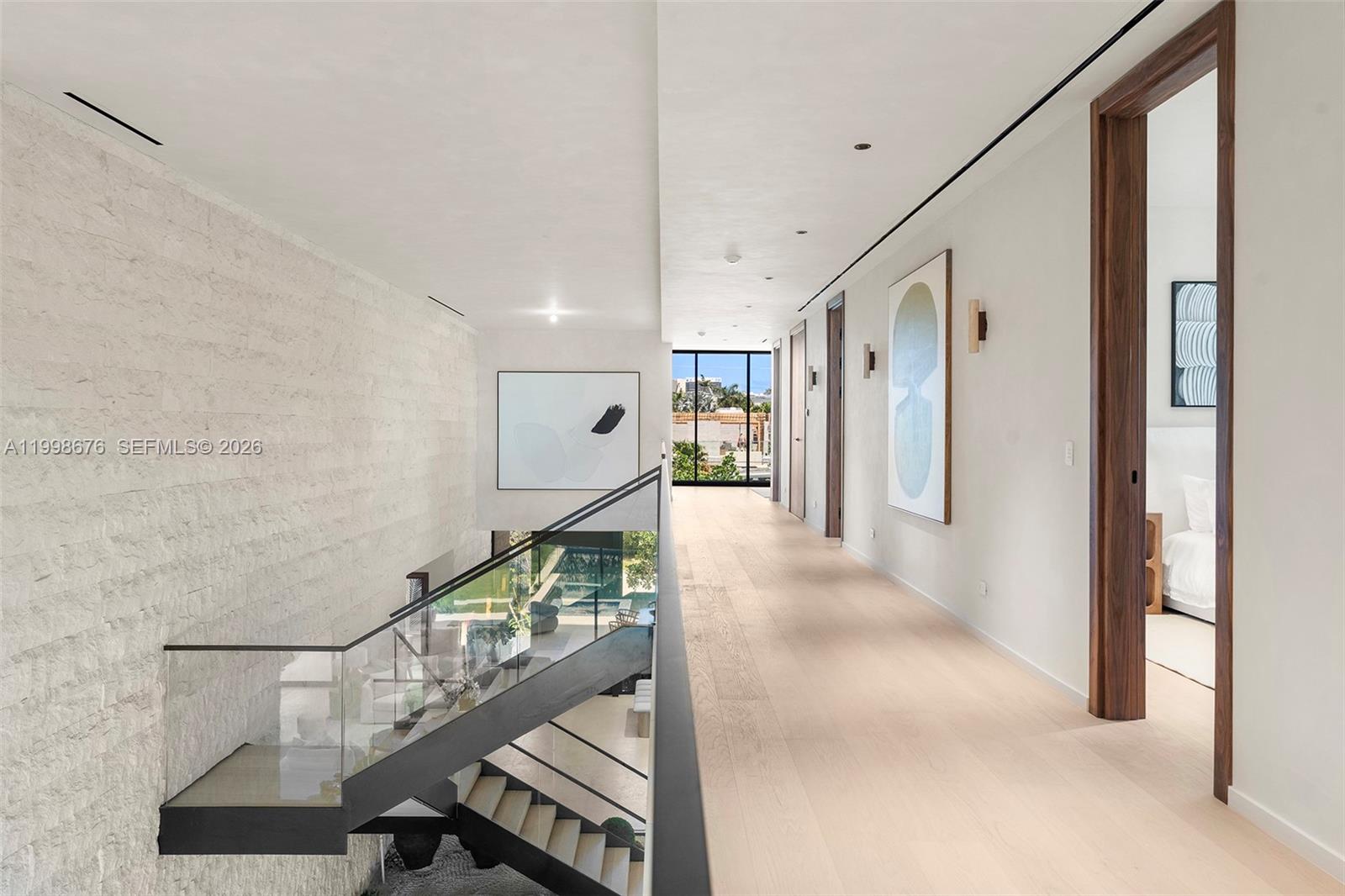 BAY HARBOR ISLAND - Residential