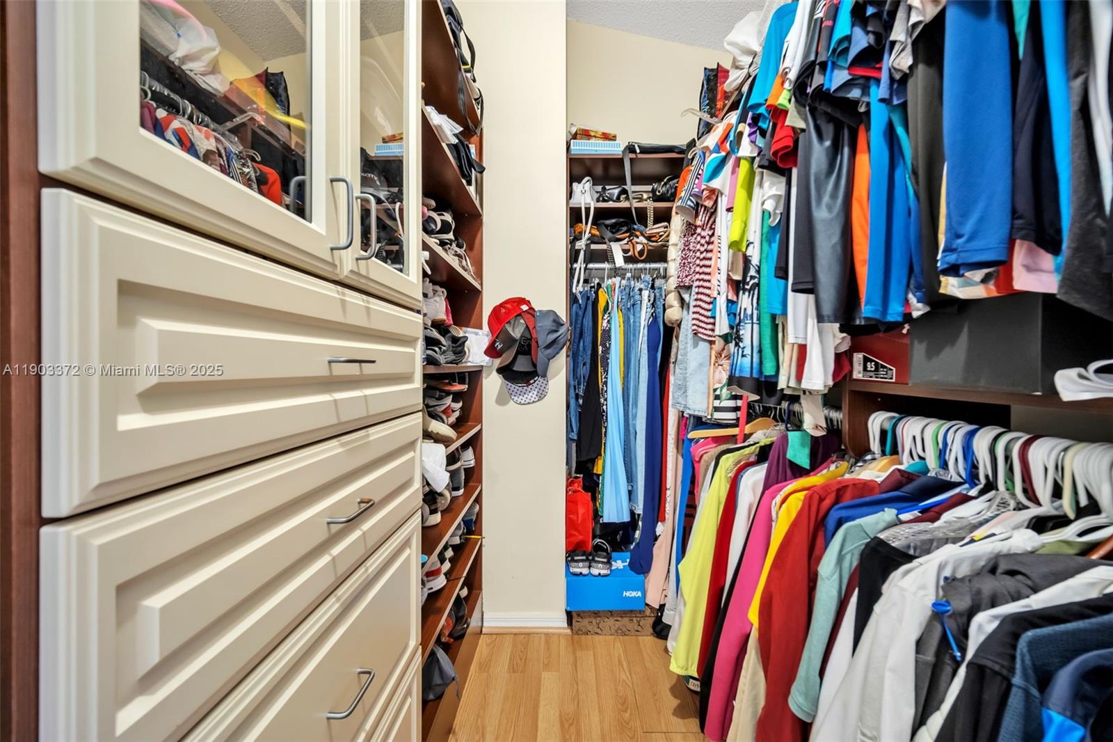 HILLSBORO COUNTRY CLUB - Residential