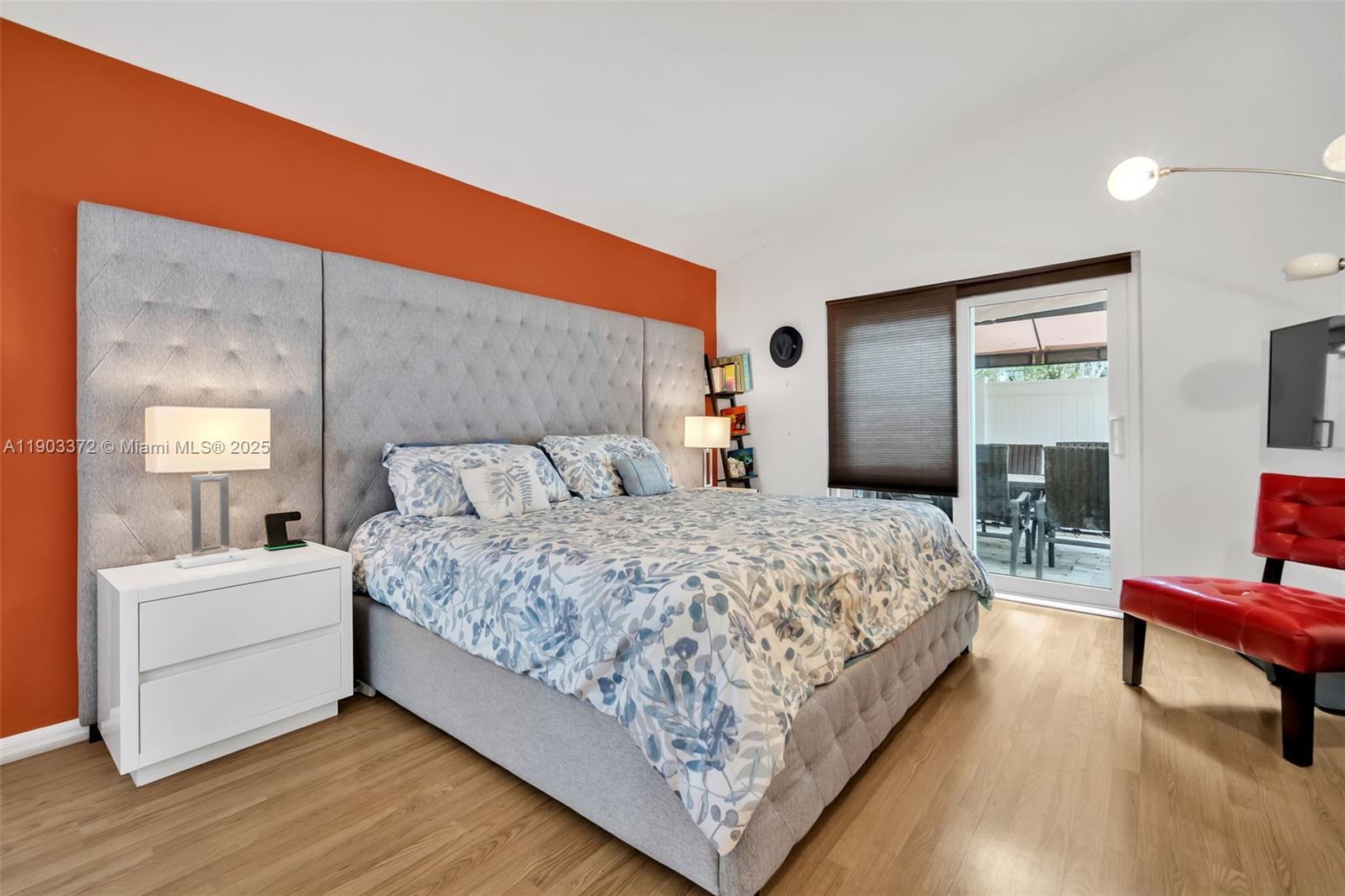 HILLSBORO COUNTRY CLUB - Residential