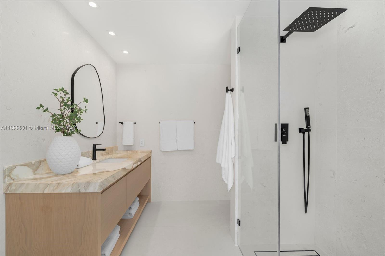 COCOPLUM SEC 1 - Residential