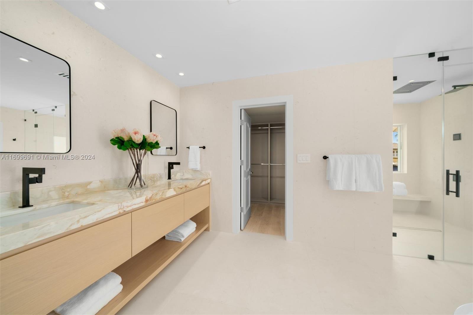 COCOPLUM SEC 1 - Residential