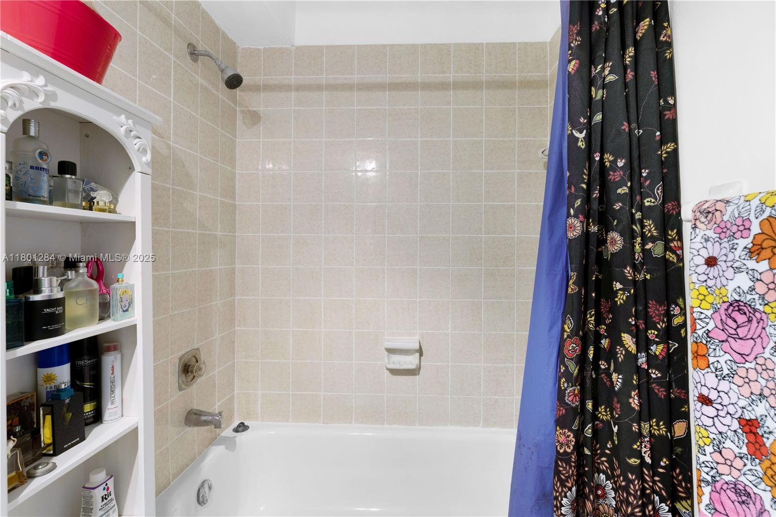 MILAM CONDO SOUTH - Residential