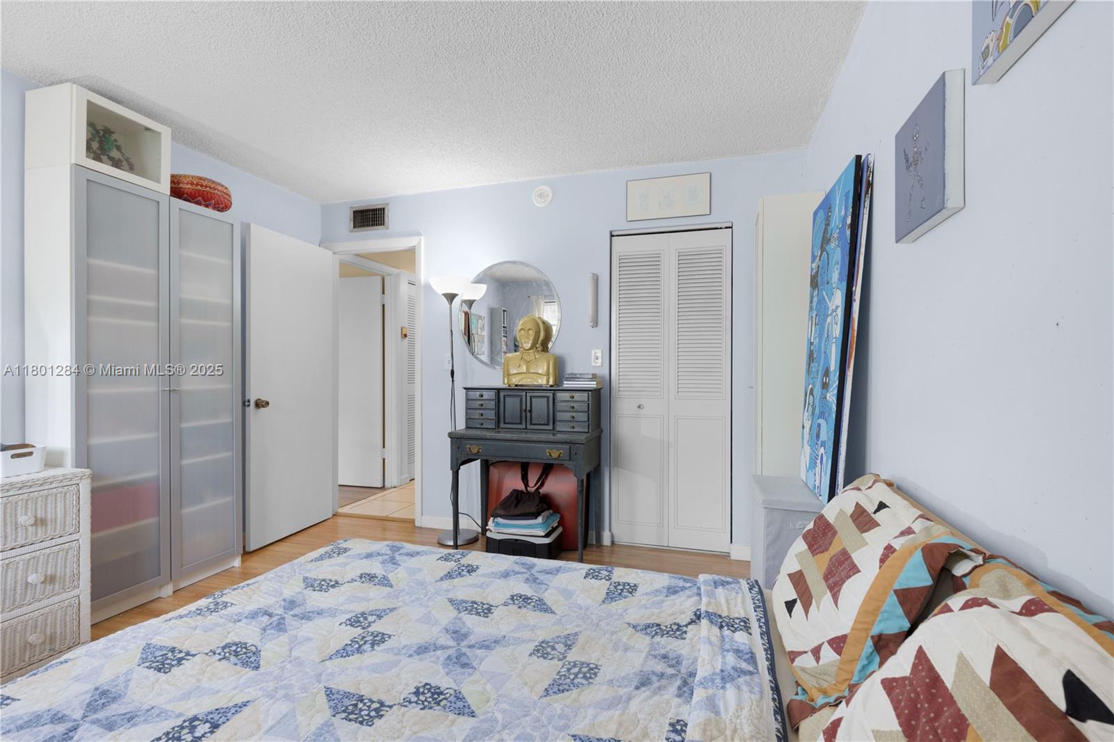 MILAM CONDO SOUTH - Residential