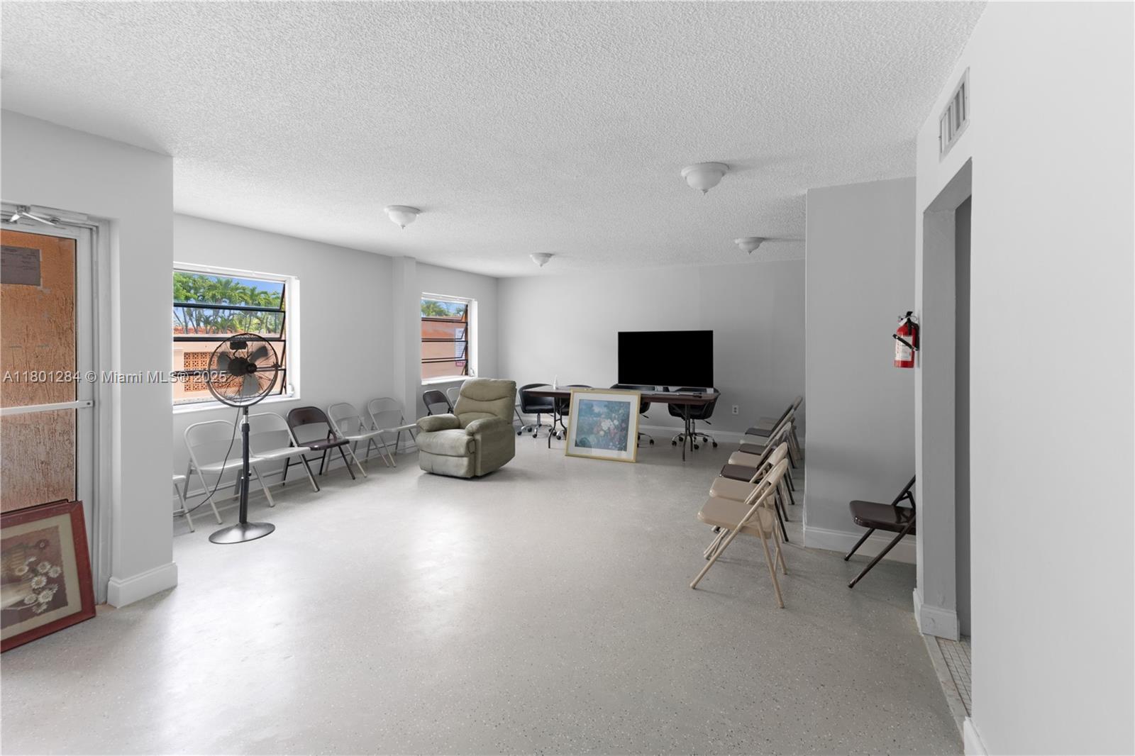 MILAM CONDO SOUTH - Residential