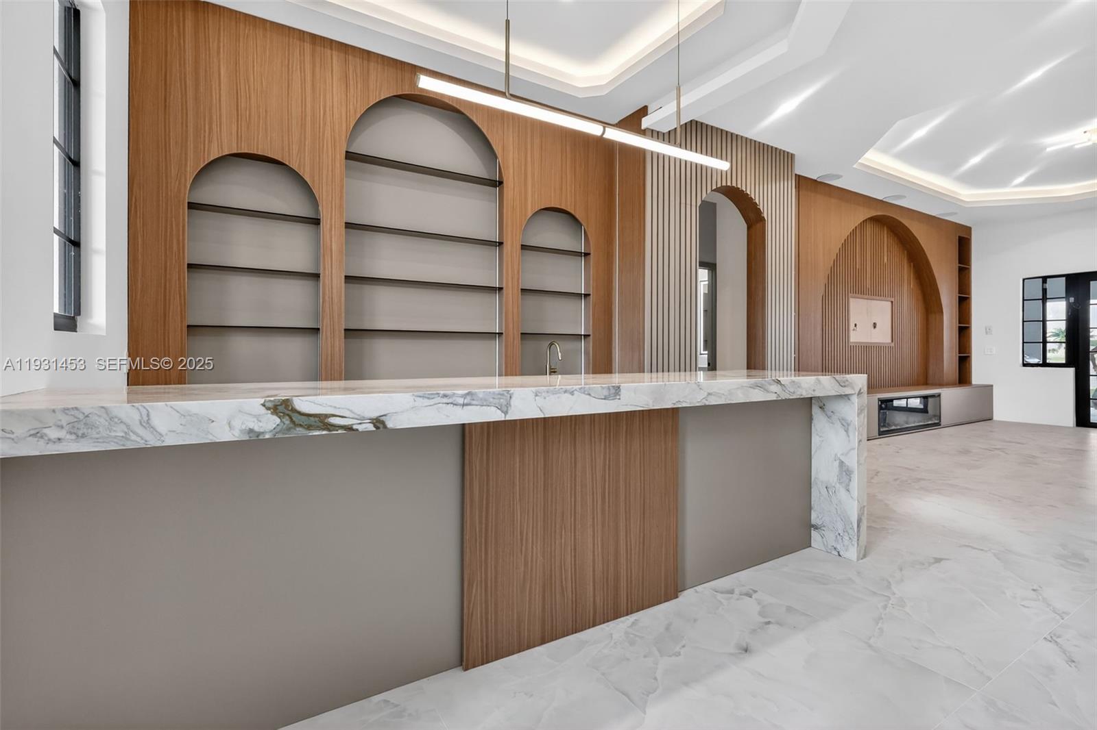 VISTA LAKES - Residential