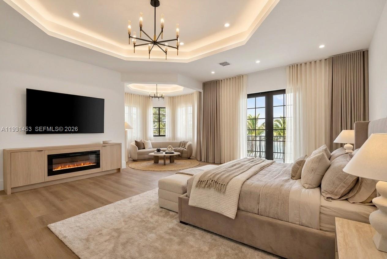 VISTA LAKES - Residential