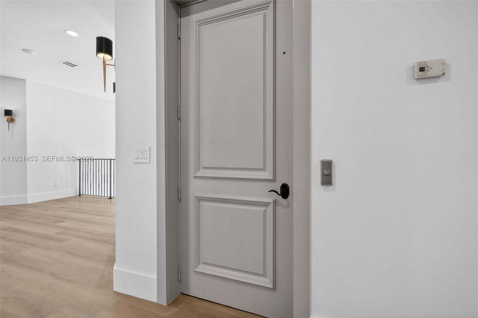 VISTA LAKES - Residential