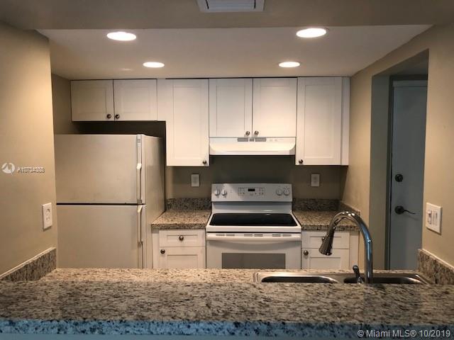 LAS BRISAS@ COUNTRY CLUB - Residential Lease