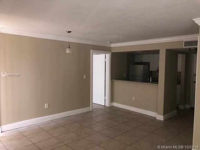 LAS BRISAS@ COUNTRY CLUB - Residential Lease