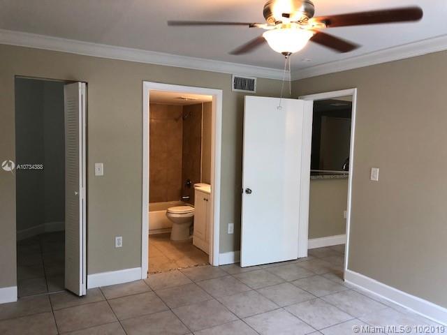 LAS BRISAS@ COUNTRY CLUB - Residential Lease