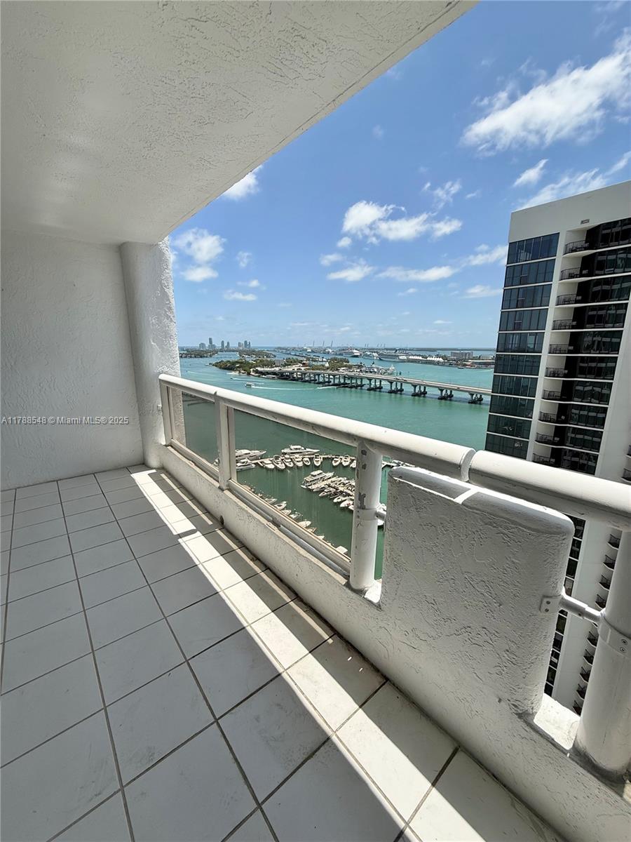 1717 N Bayshore Dr A-3046