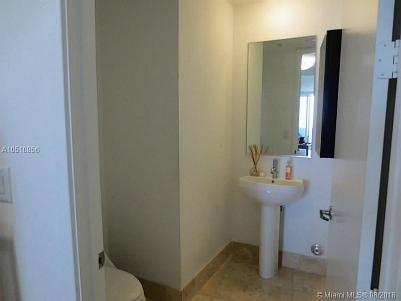 Trump Royale - Residential Lease