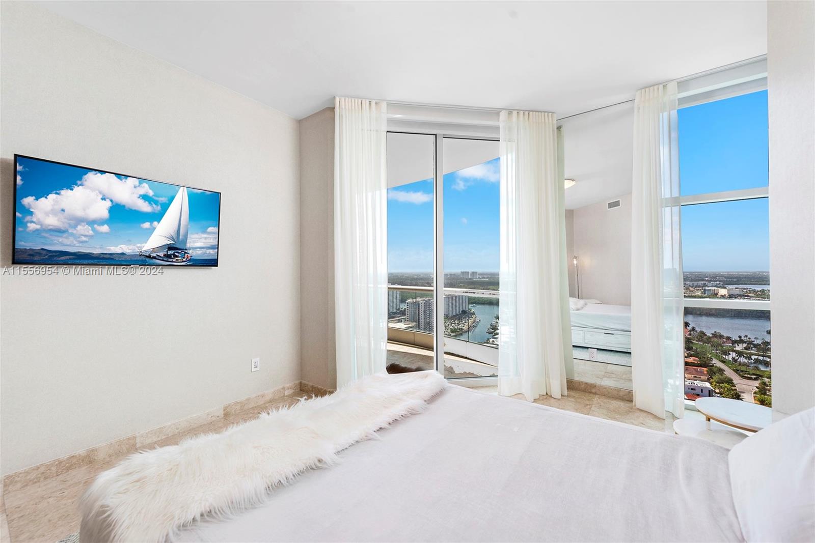 TURNBERRY OCEAN COLONY - Residential