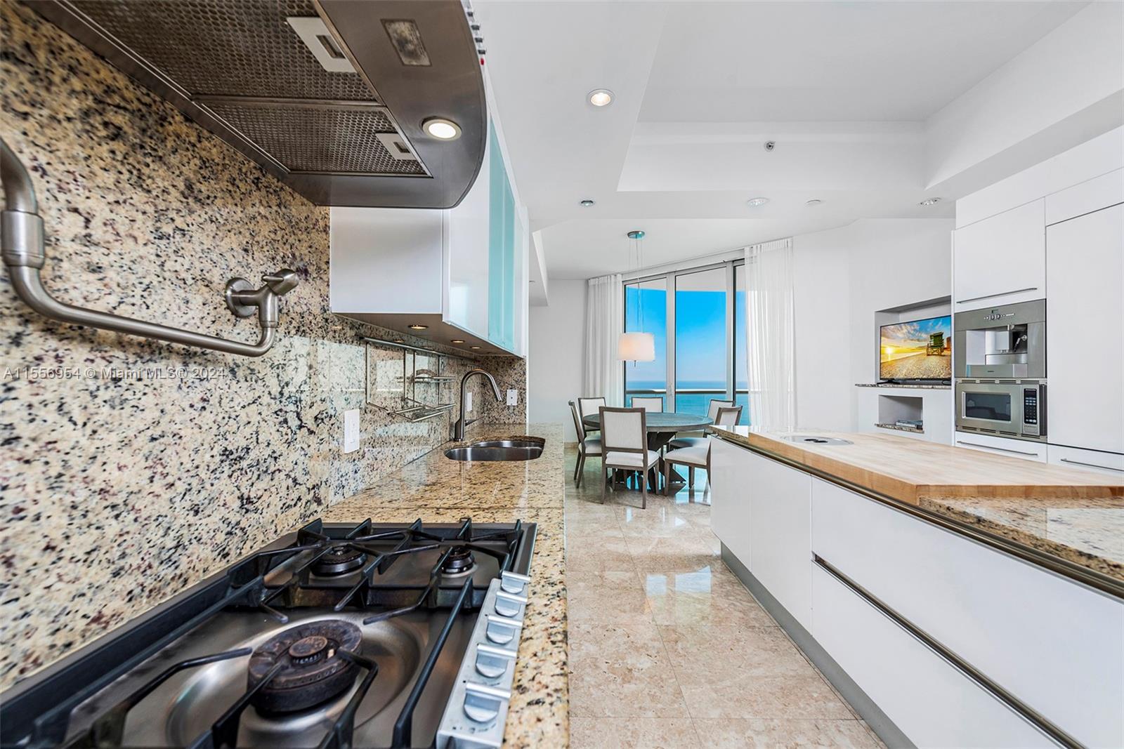 TURNBERRY OCEAN COLONY - Residential