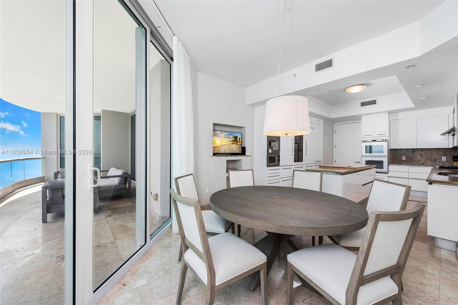 TURNBERRY OCEAN COLONY - Residential