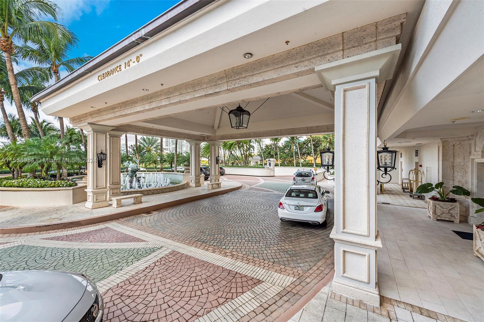 TURNBERRY OCEAN COLONY - Residential