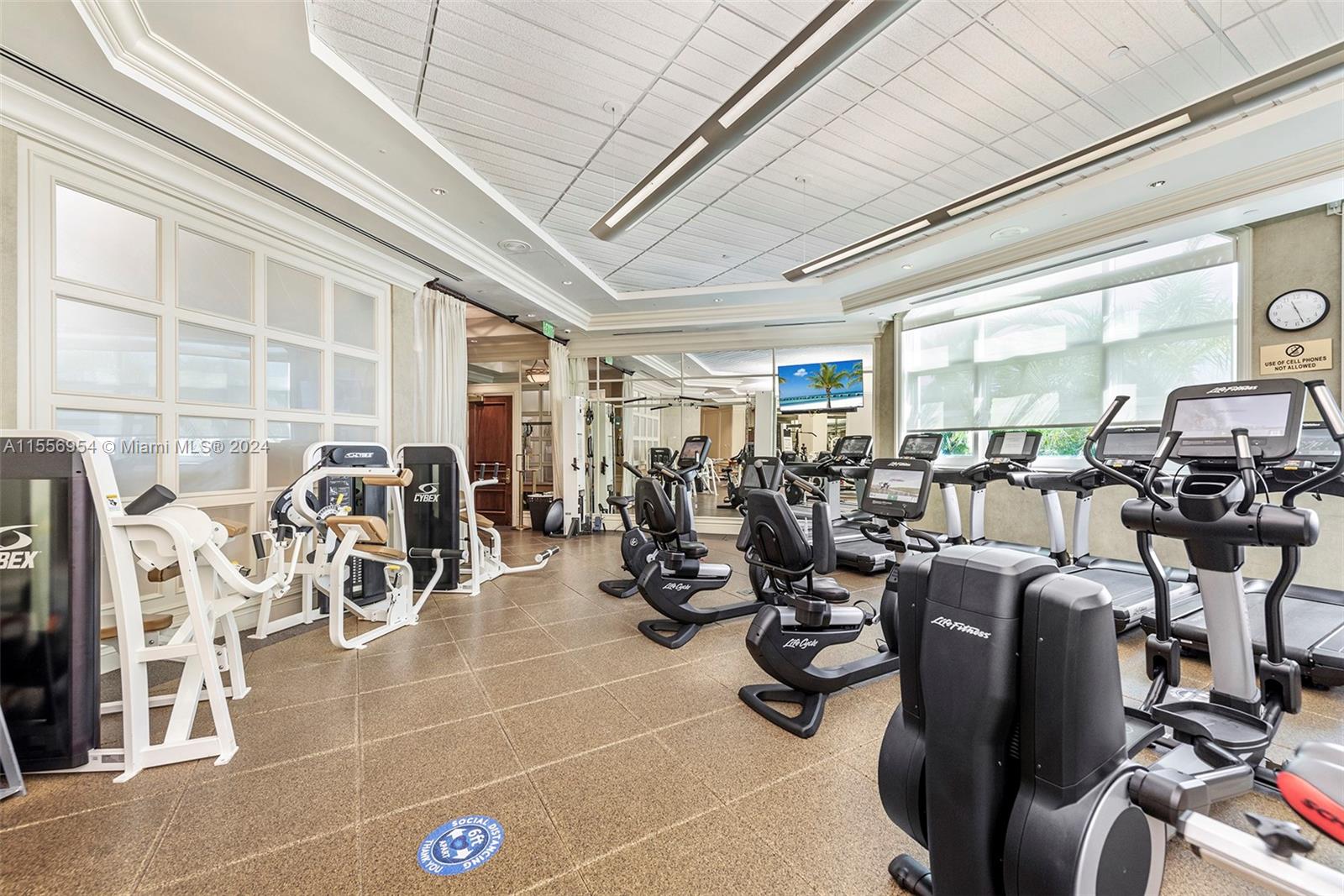 TURNBERRY OCEAN COLONY - Residential