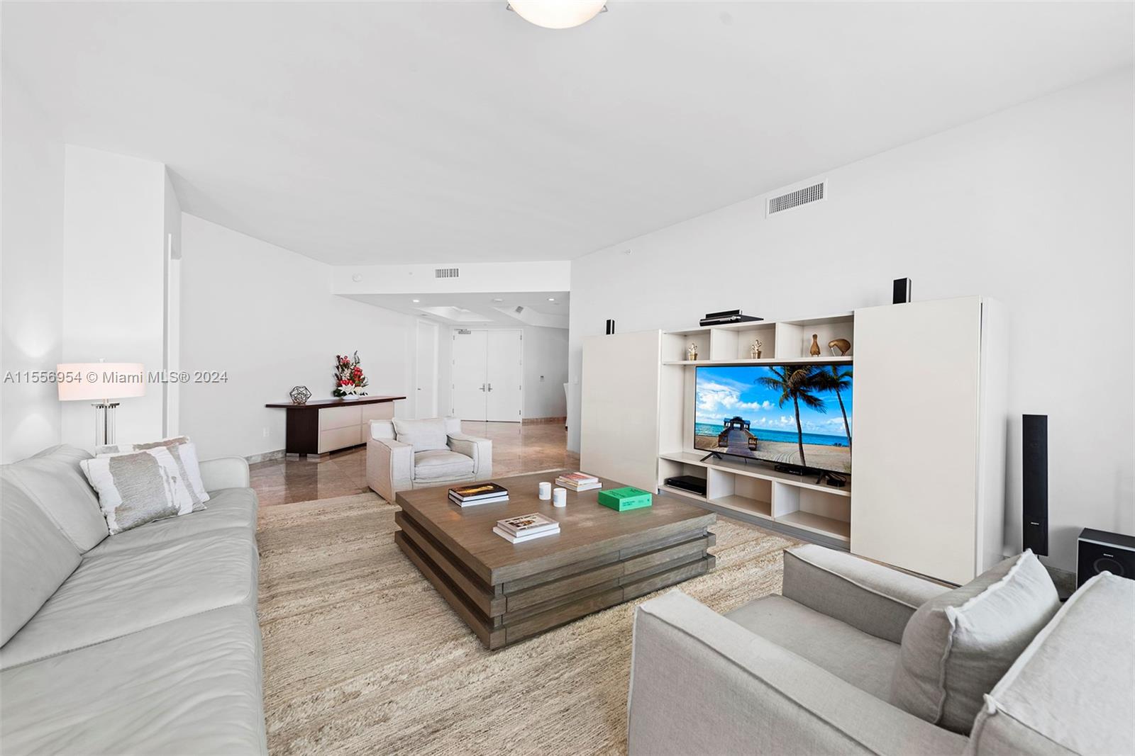 TURNBERRY OCEAN COLONY - Residential