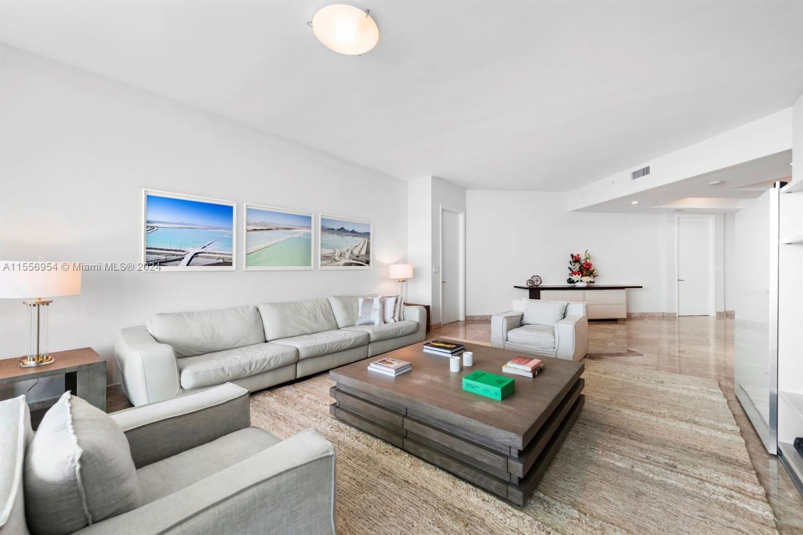 TURNBERRY OCEAN COLONY - Residential