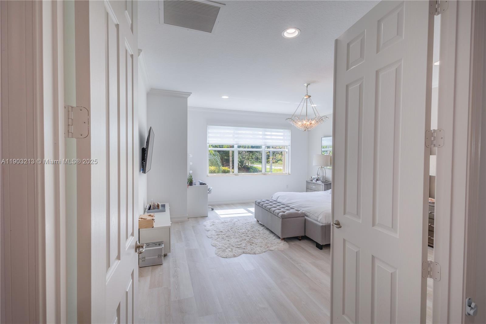 TRAILS AT CANYON 2 - Residential Lease