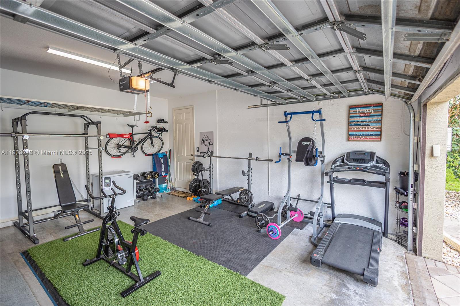 TRAILS AT CANYON 2 - Residential Lease