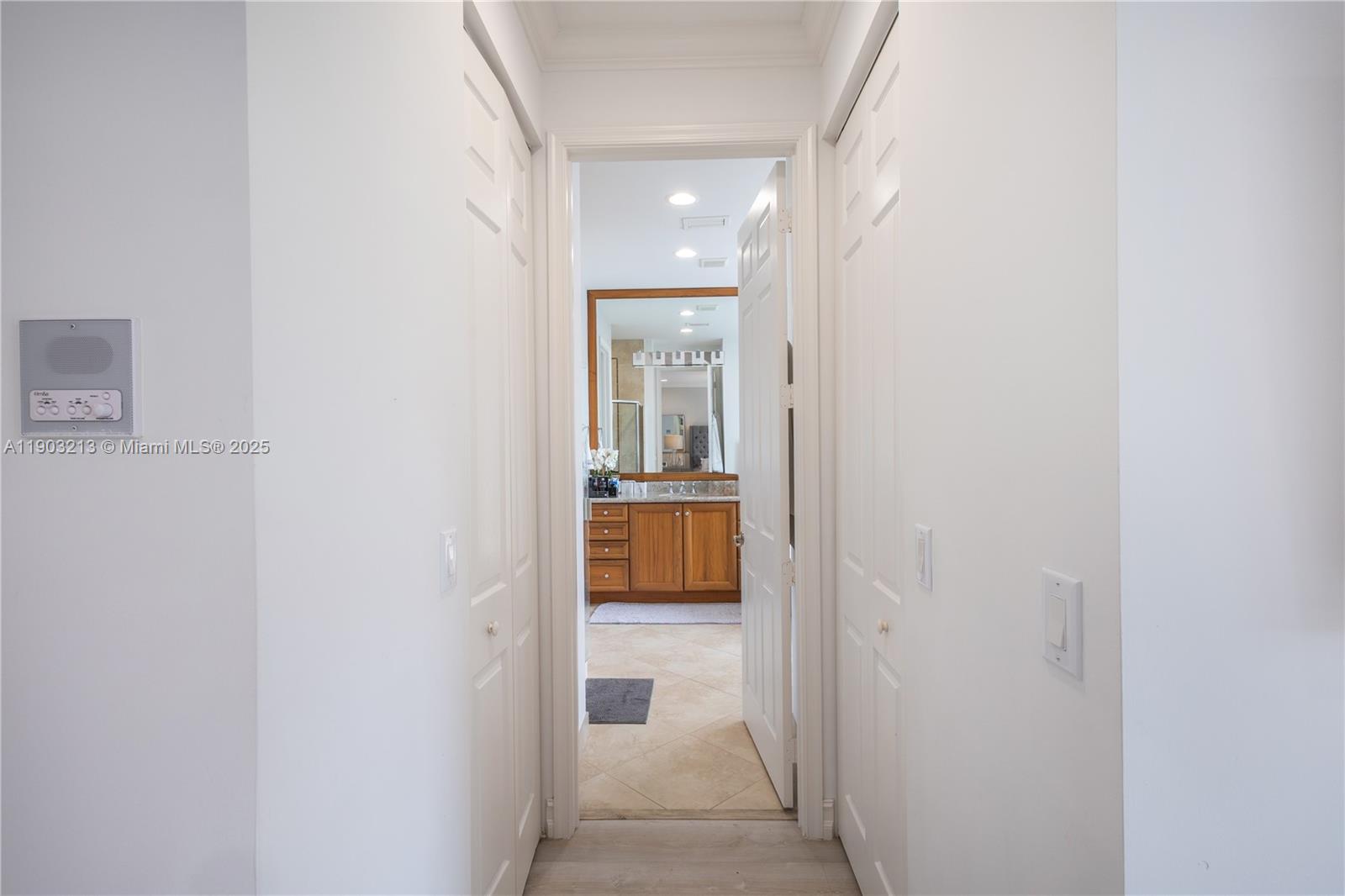 TRAILS AT CANYON 2 - Residential Lease