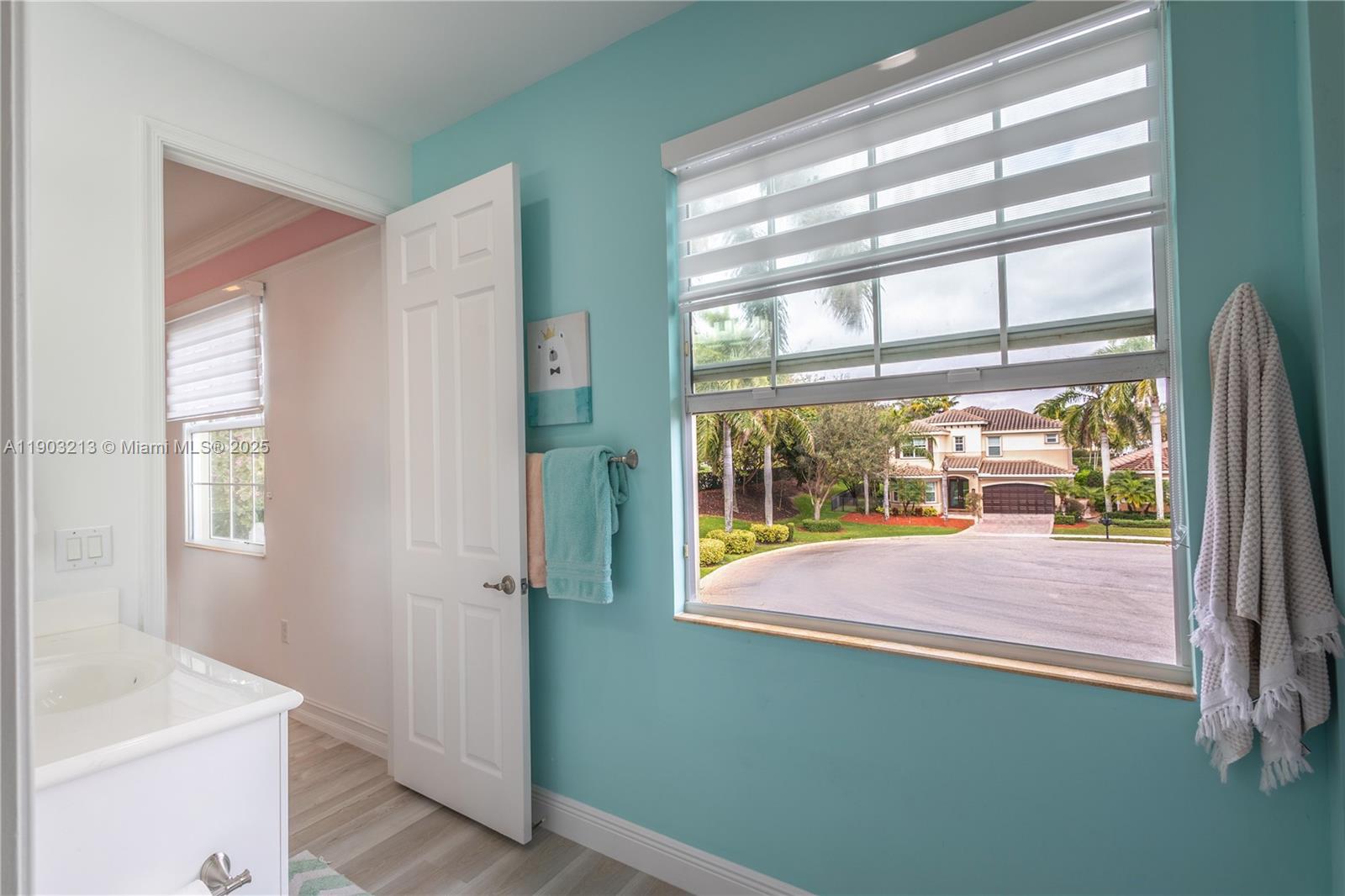 TRAILS AT CANYON 2 - Residential Lease