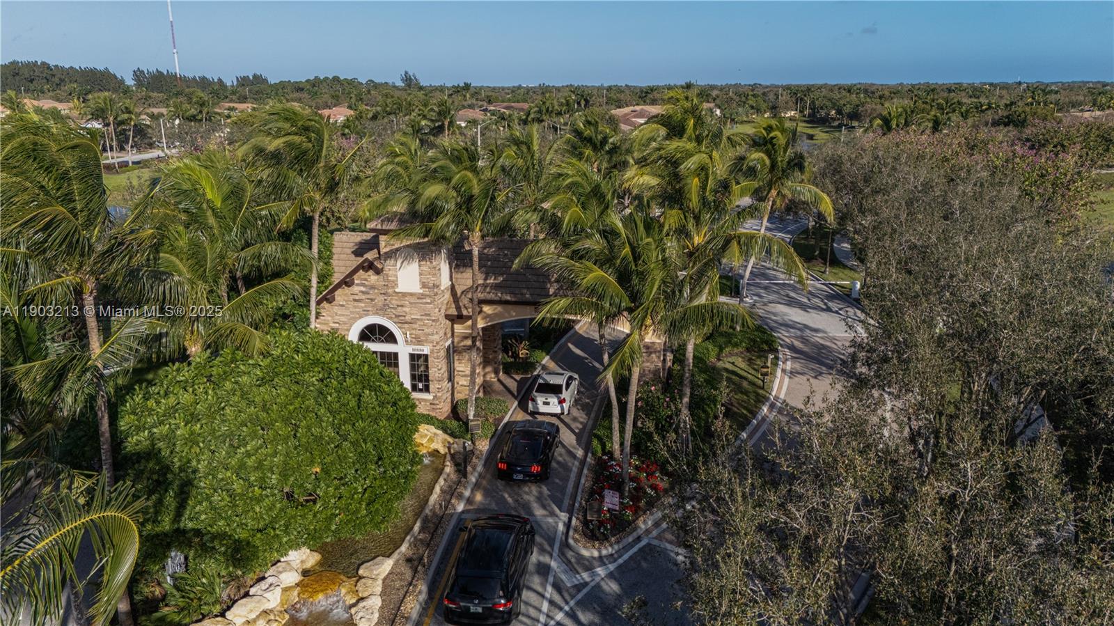 TRAILS AT CANYON 2 - Residential Lease