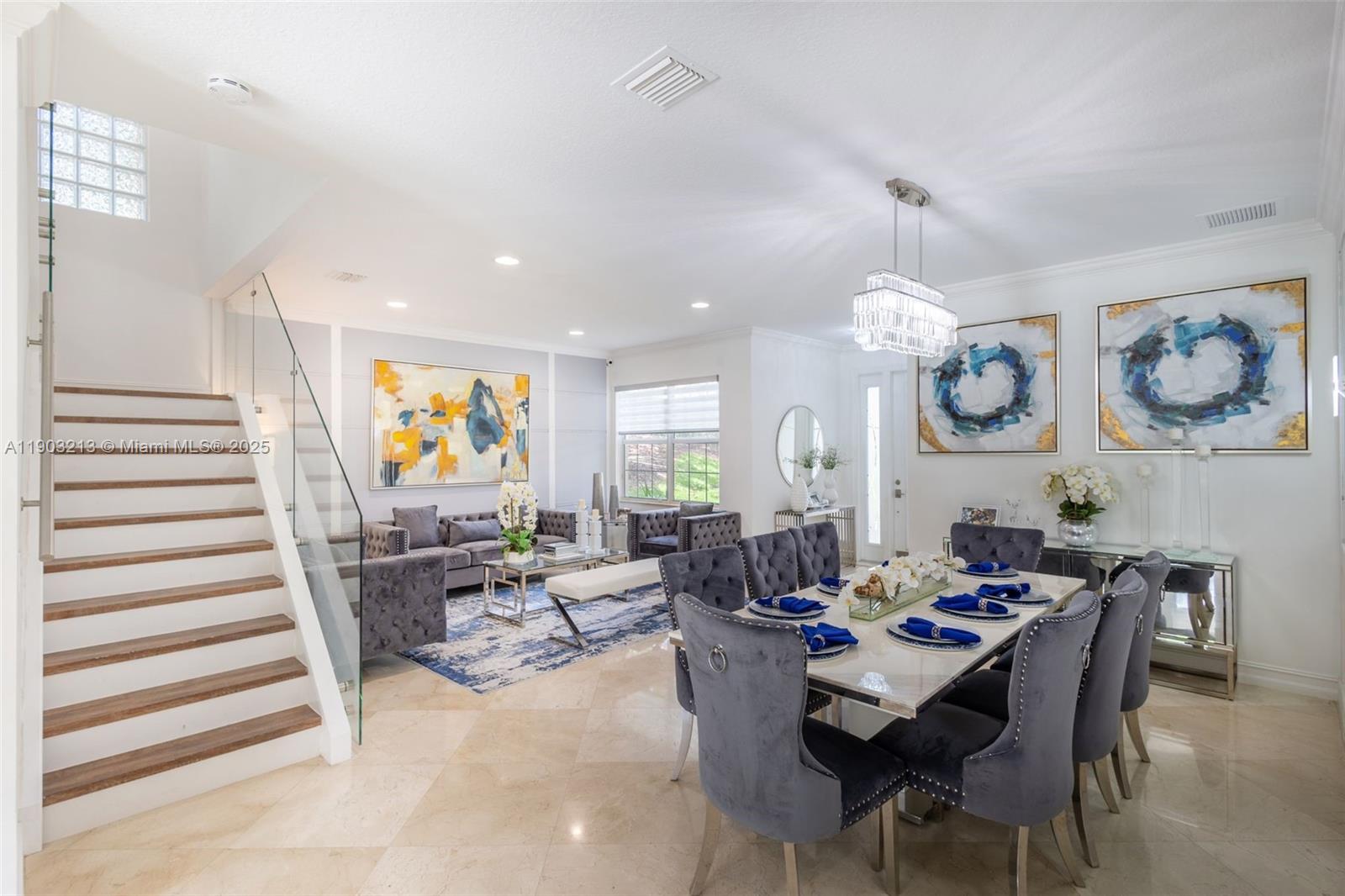 TRAILS AT CANYON 2 - Residential Lease