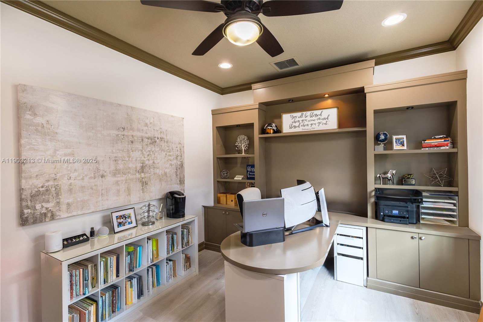 TRAILS AT CANYON 2 - Residential Lease