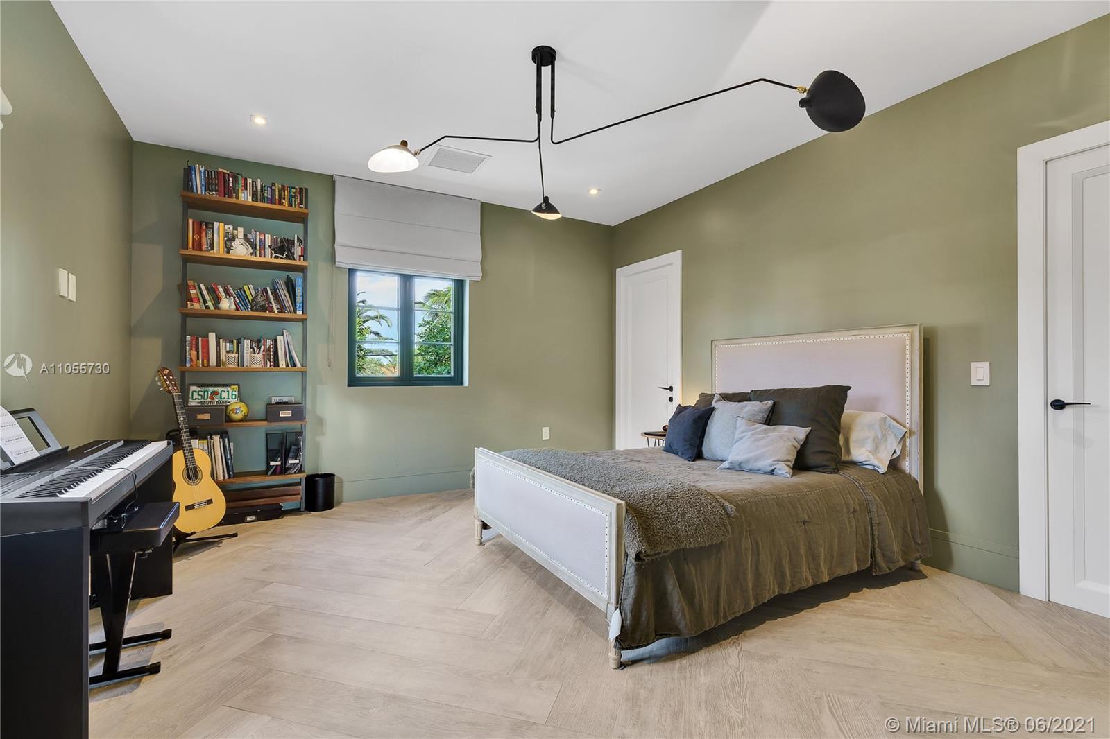 MASHTA ISLAND A REPLAT OF - Residential