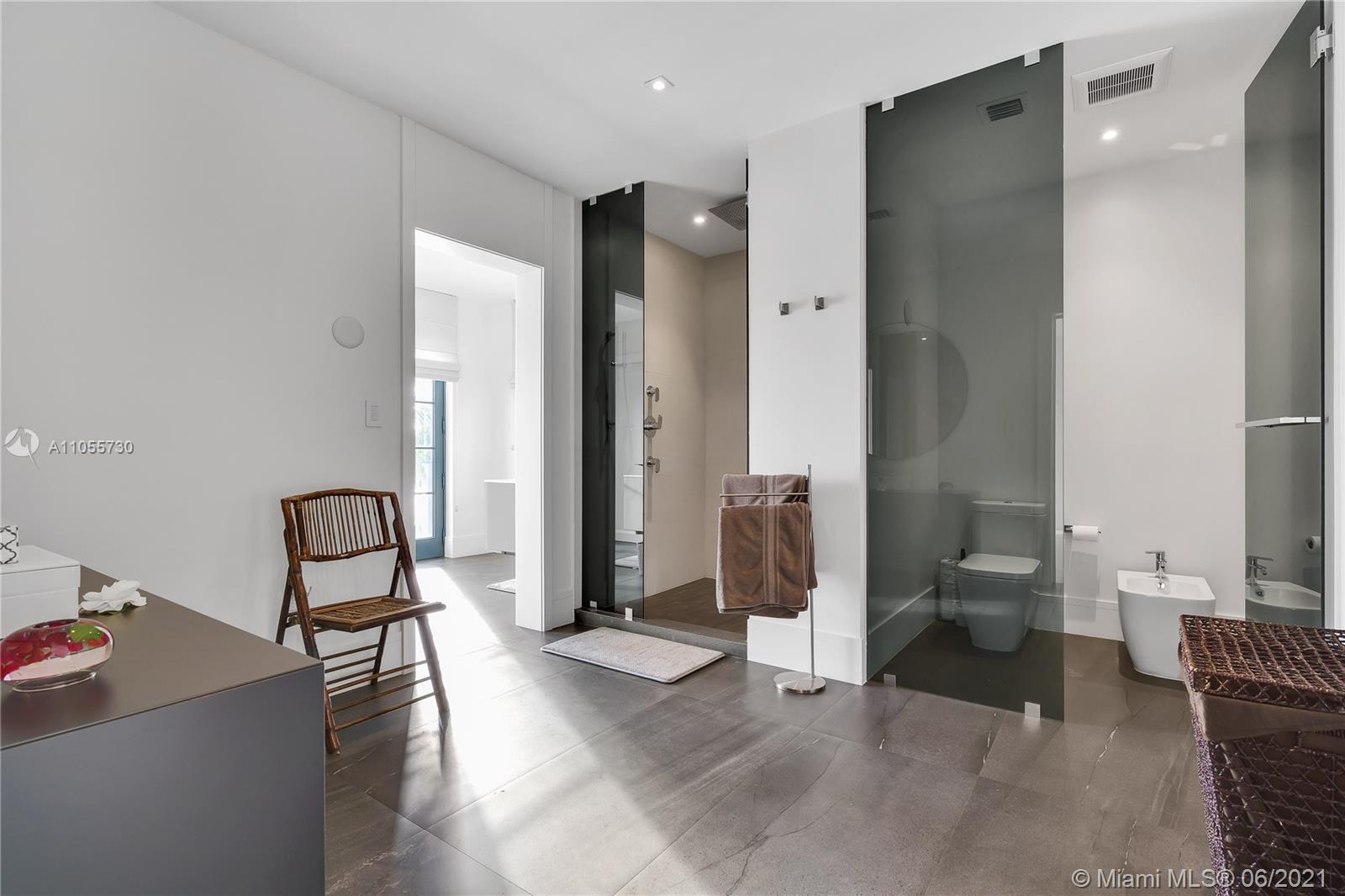 MASHTA ISLAND A REPLAT OF - Residential