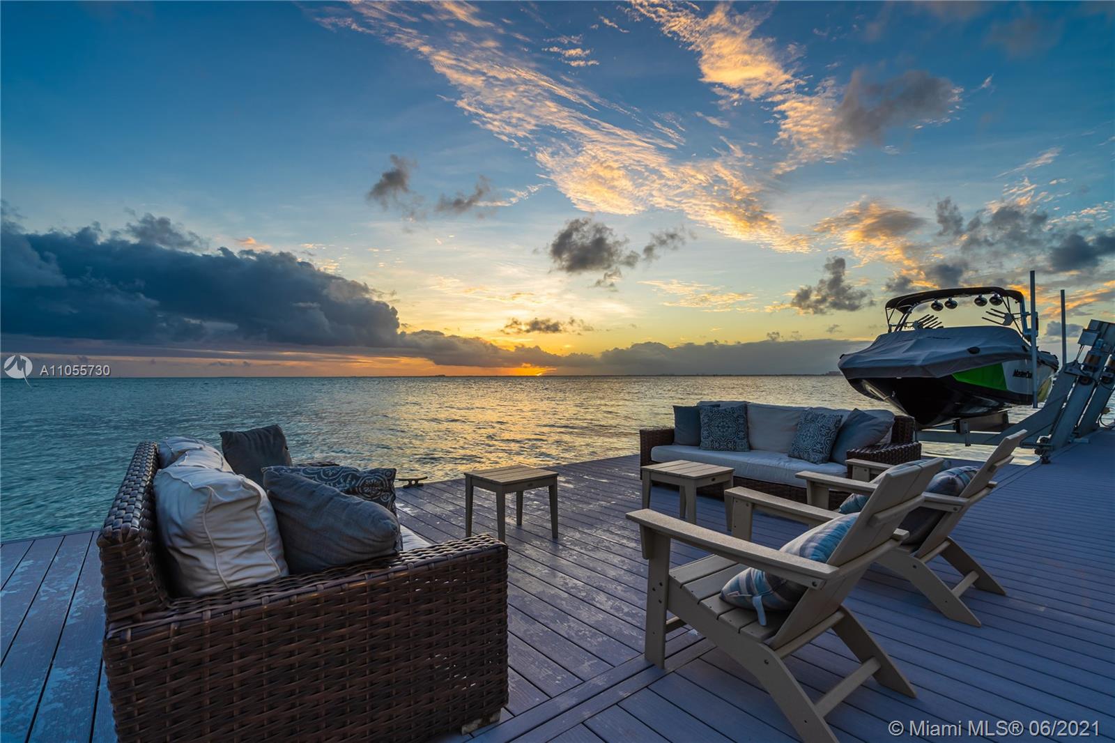 MASHTA ISLAND A REPLAT OF - Residential