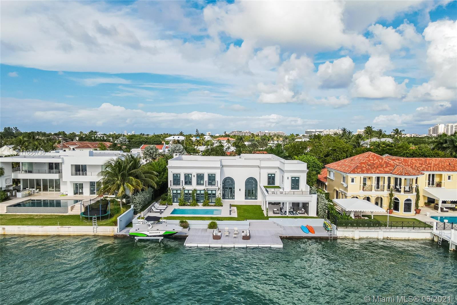 MASHTA ISLAND A REPLAT OF - Residential