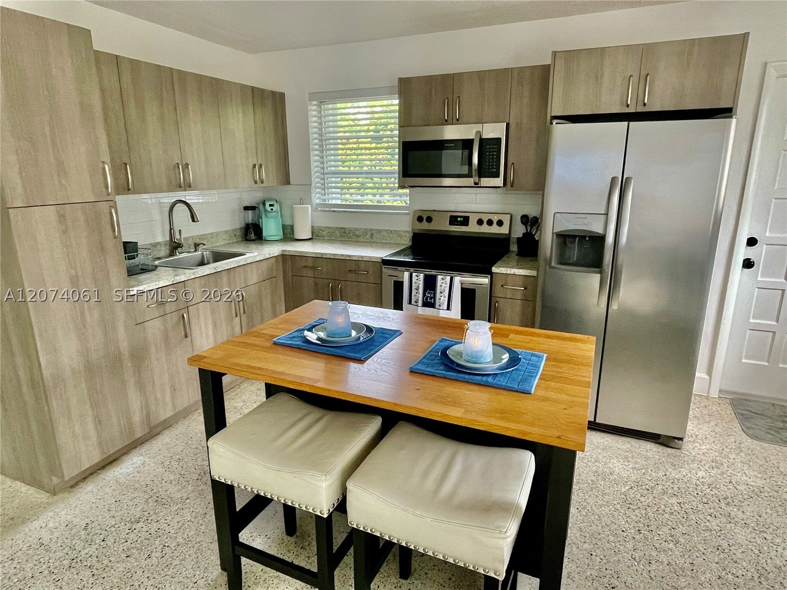 38 Silver Springs Dr