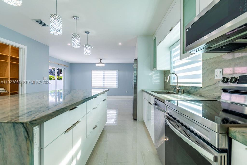 CENTRAL MIAMI PT 3 - Residential