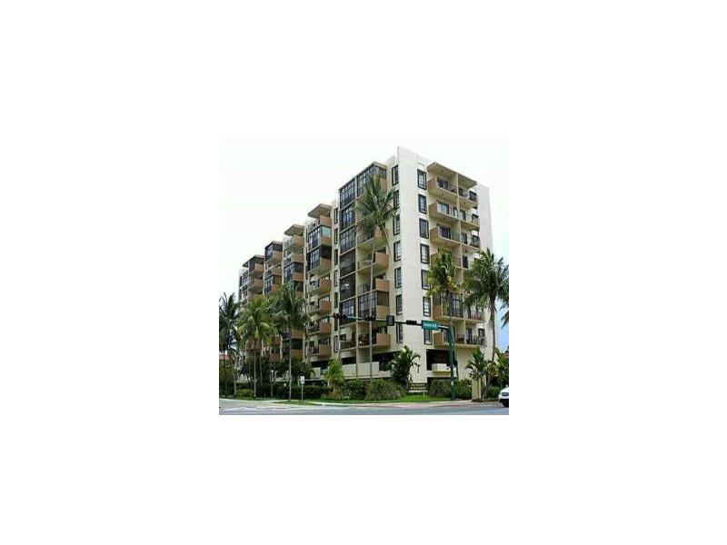 Brand newtotally remodeled split plan 2 bedroom /2 bath. full of light, ideally located. it won't last.