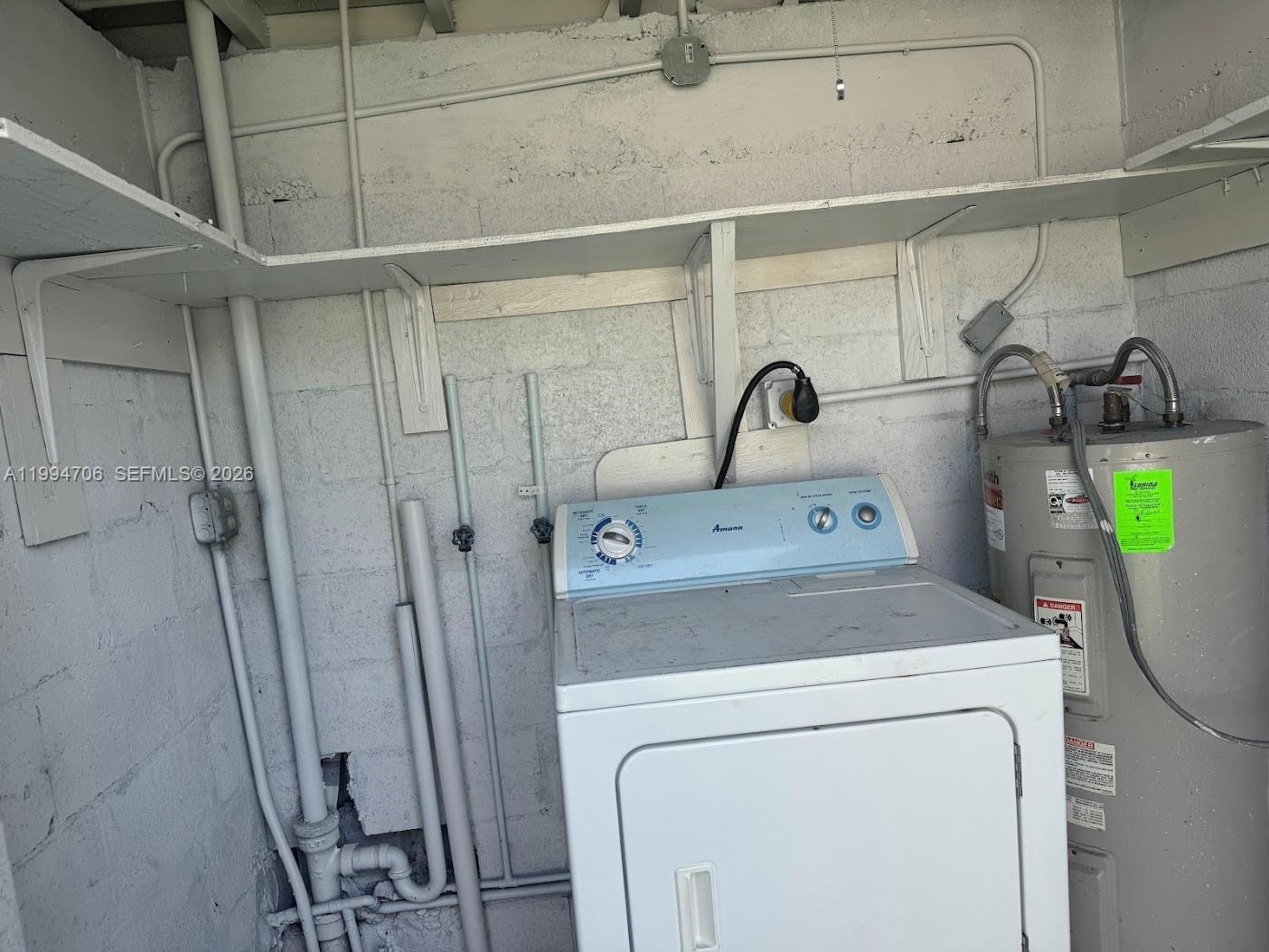 LYNN PARK REPLAT - Residential Lease