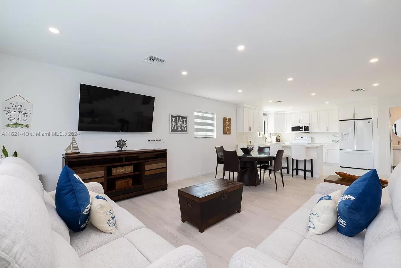 KEY LARGO OCEAN RESORT CO - Residential Lease