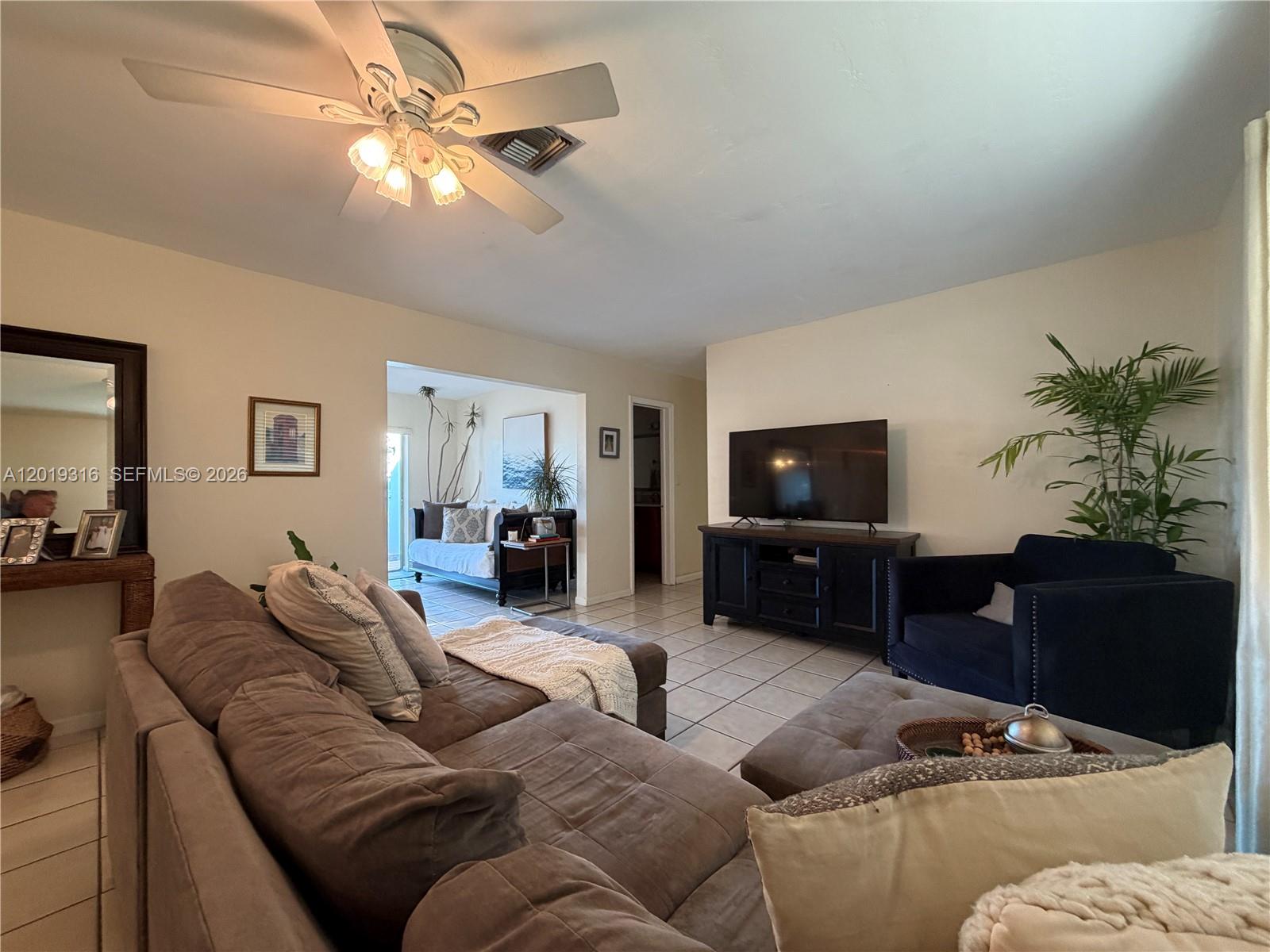 SOUTHERN ESTATES 14TH ADD - Residential