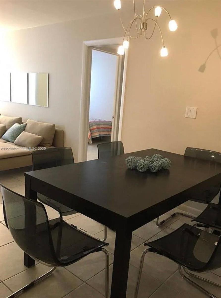 CARIBBEAN BREEZE CONDO - Residential