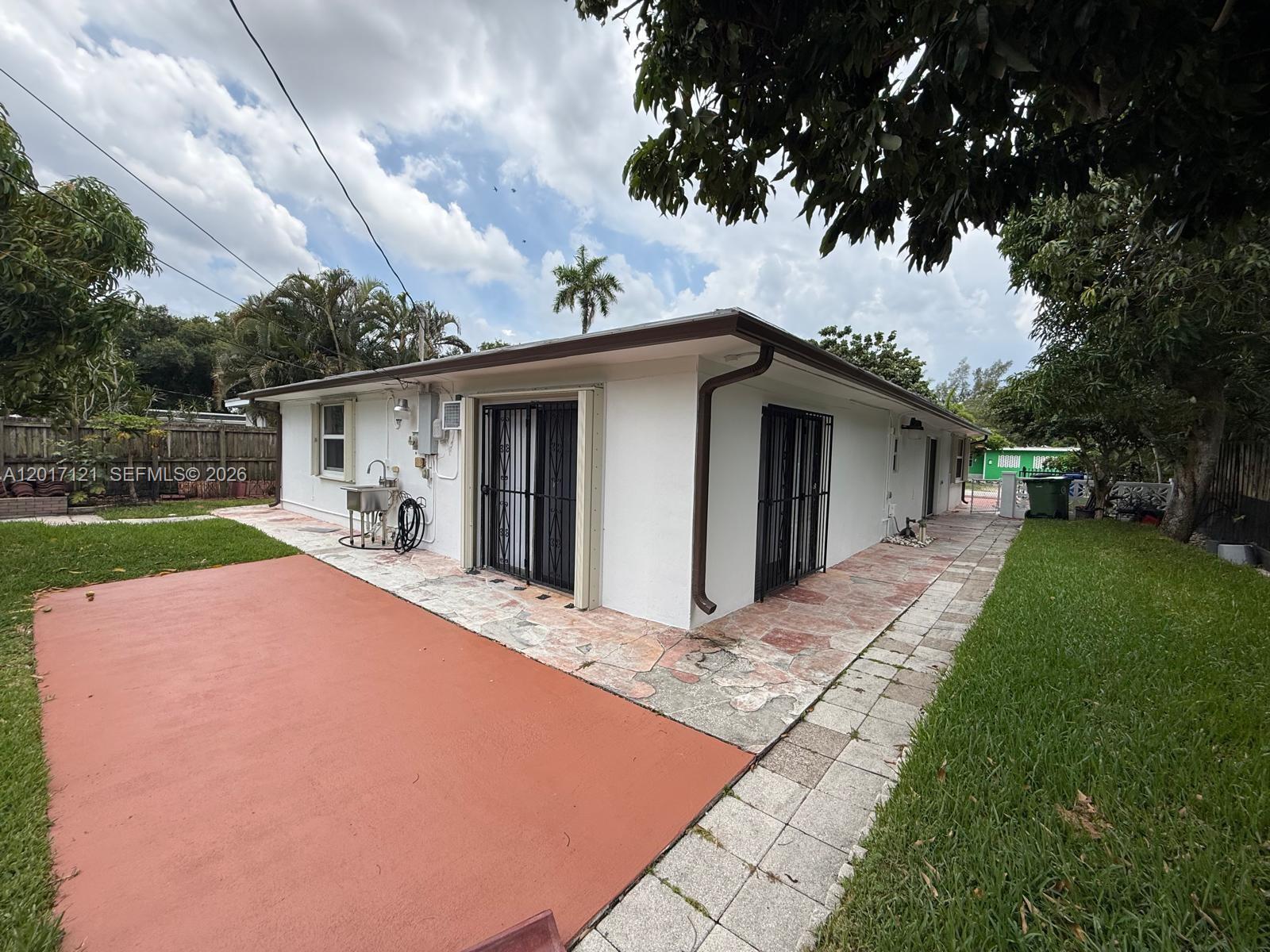 DEVONSHIRE - Residential Lease