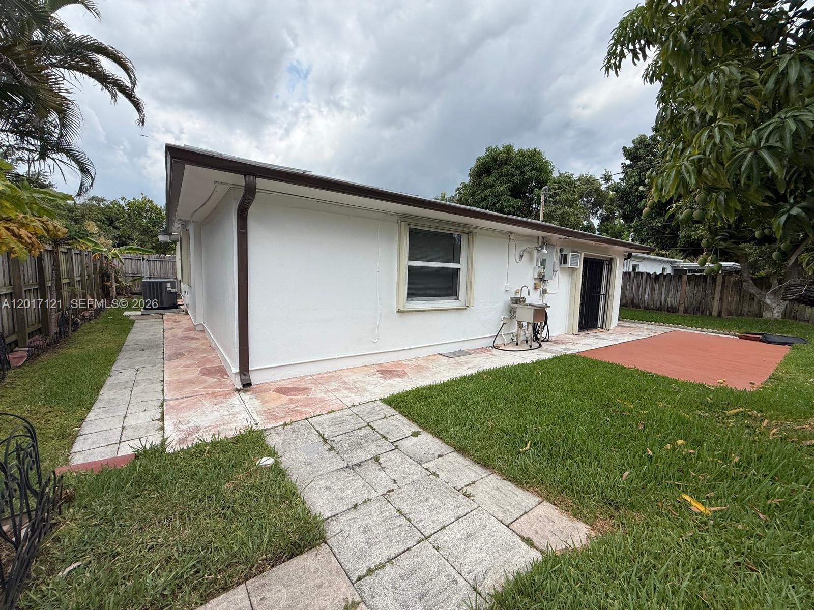 DEVONSHIRE - Residential Lease