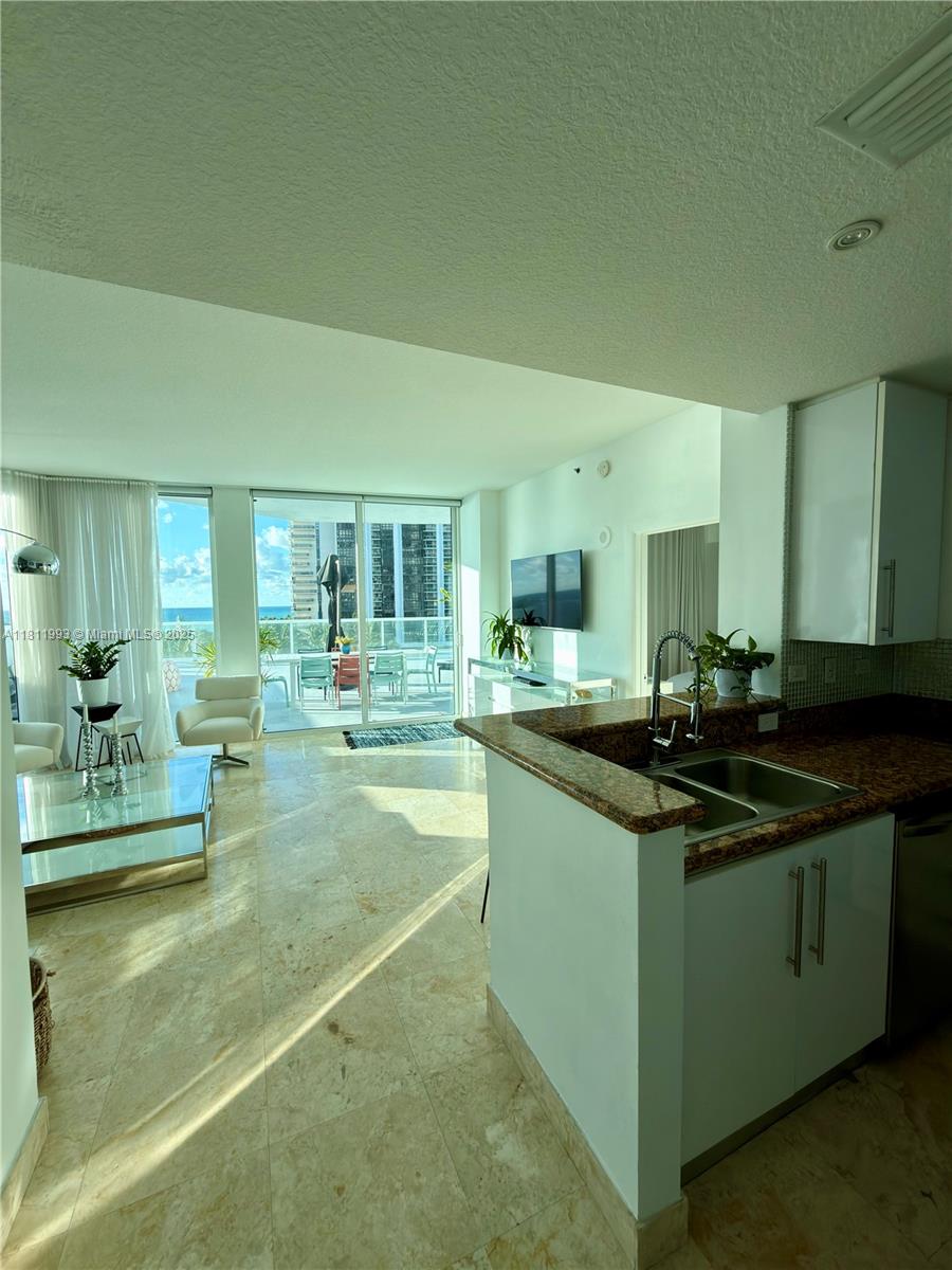 BEL-AIRE ON THE OCEAN CON - Residential